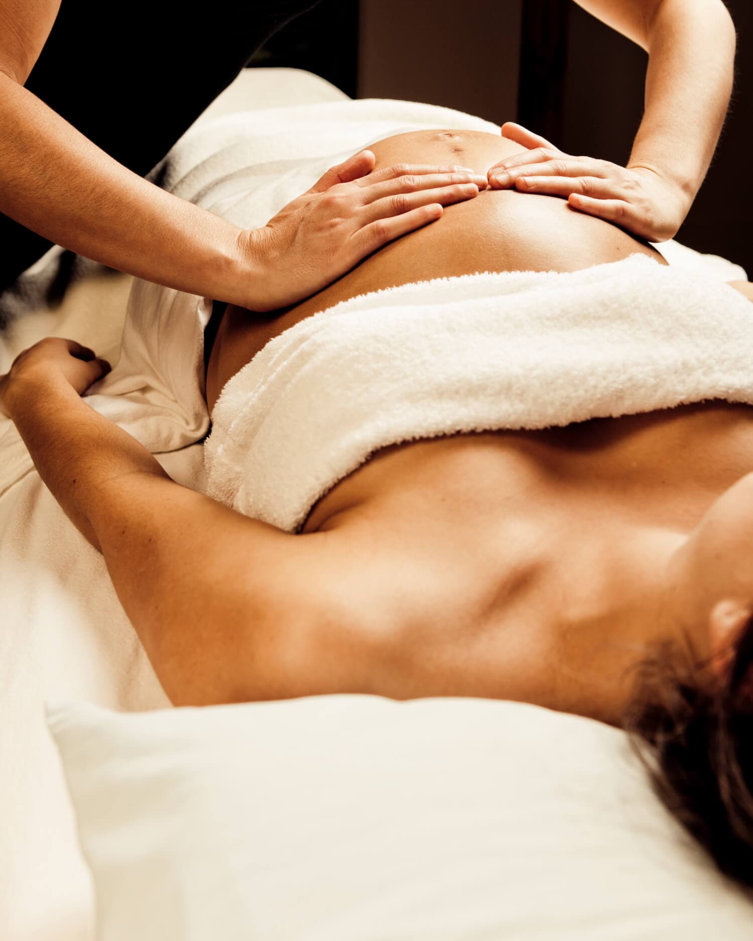 Prenatal-Massage-For-Two_1500x1875